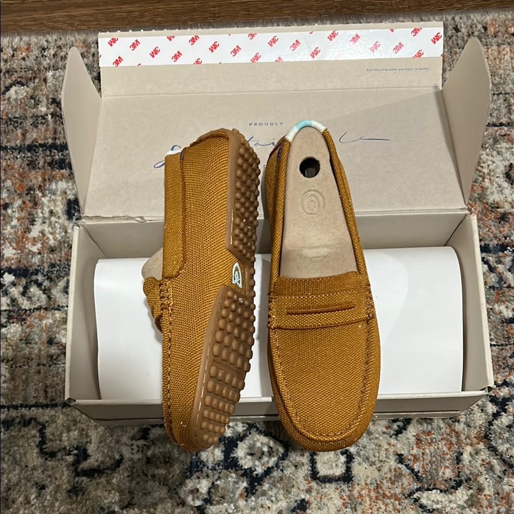 Rothy's Driver Loafer Tan Cognac Flats with Textured Sole and Slip-On Design